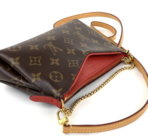 louis vuitton clutch price.